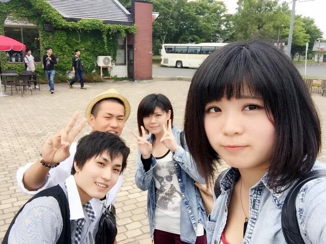 6248Yuki's tweet photo. ４年間通ってて２回しか行ってない遠足
わや楽しかった！！！！
これでまたいい思い出が出来ました！
このメンバー最高！笑 http://t.co/vWtVo6Zhjb