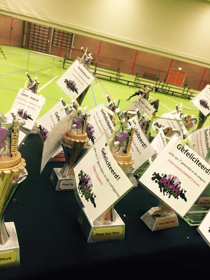 De organisatie is er klaar voor! Om 15:55 start Prove Your Move met de scholencompetitie. proveyourmove.nl