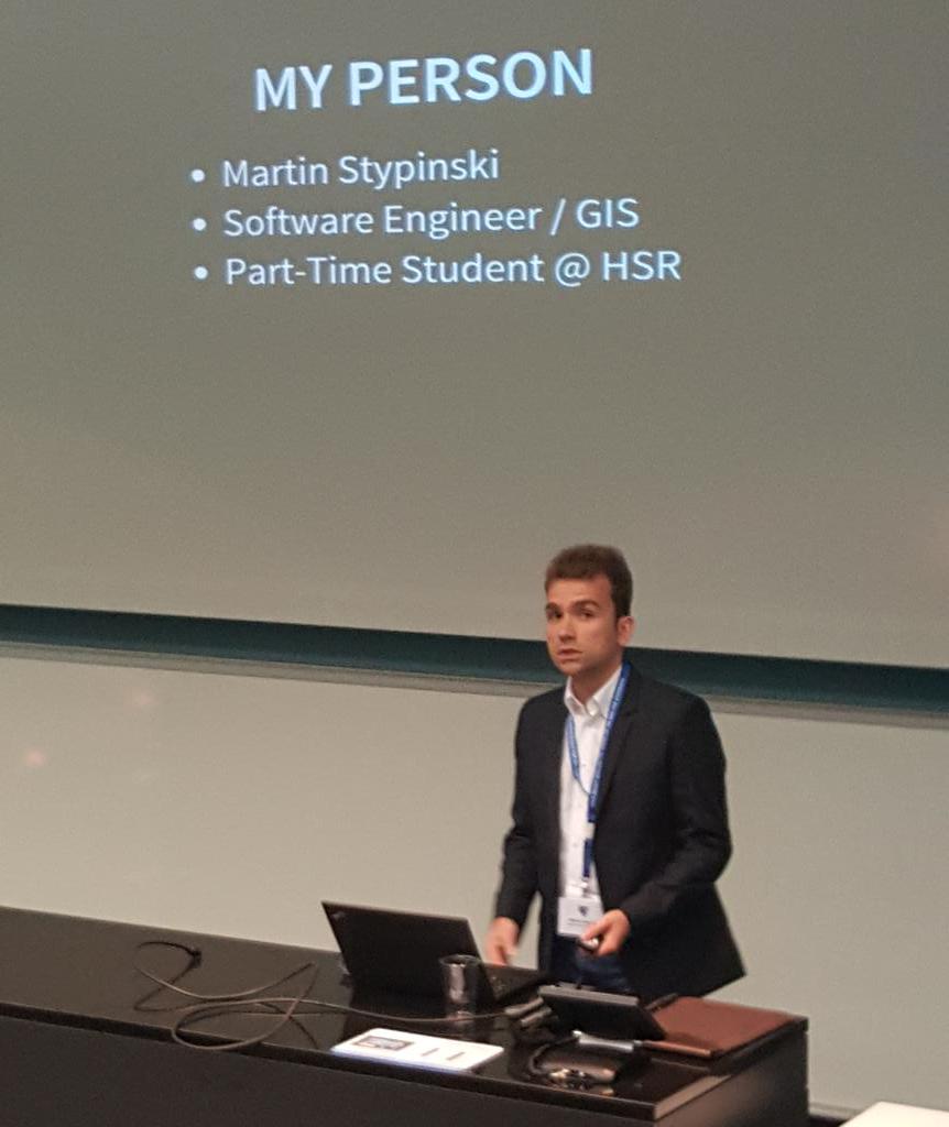 sfkeller's tweet image. #GIS in action with pgRouting and #OpenStreetMap data at HSR #SwissPGC /cc @HSR_Informatik