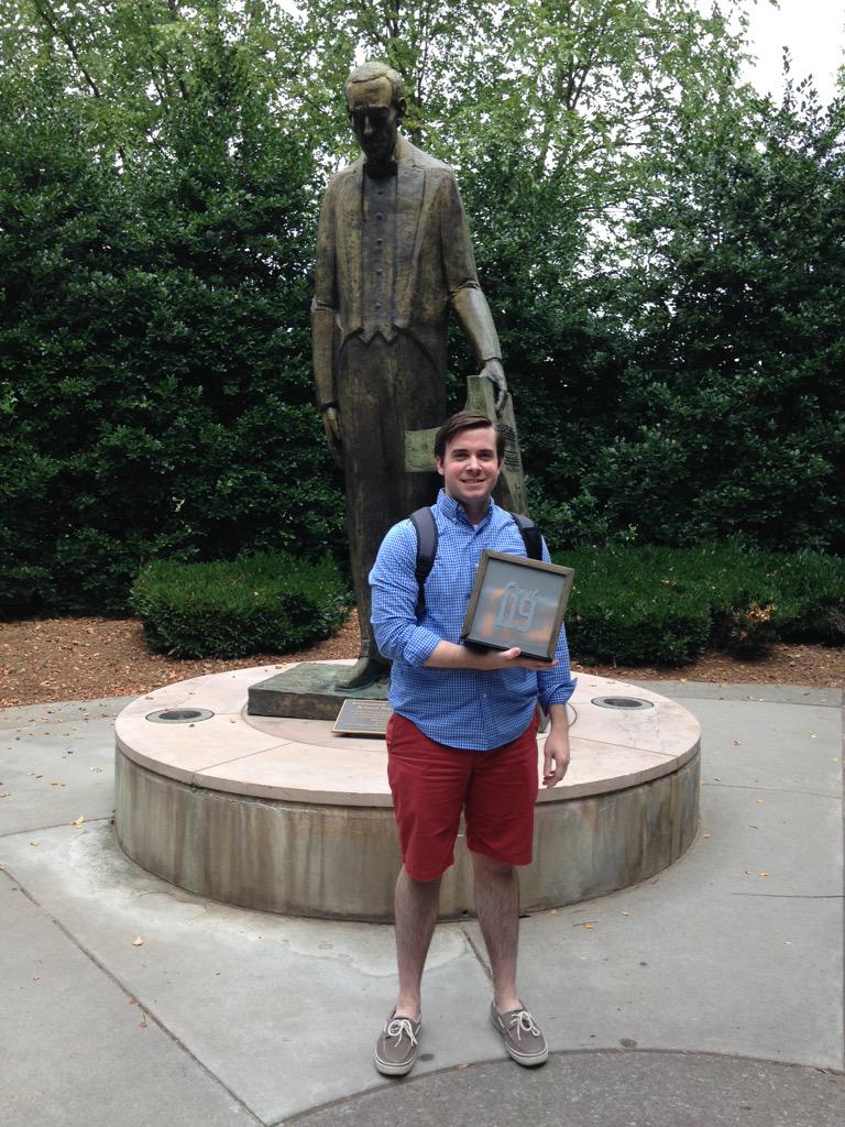 1of119's tweet image. Congrats to @ian1898 for finding the box next to the Rachmaninoff in Worlds Fair Park!