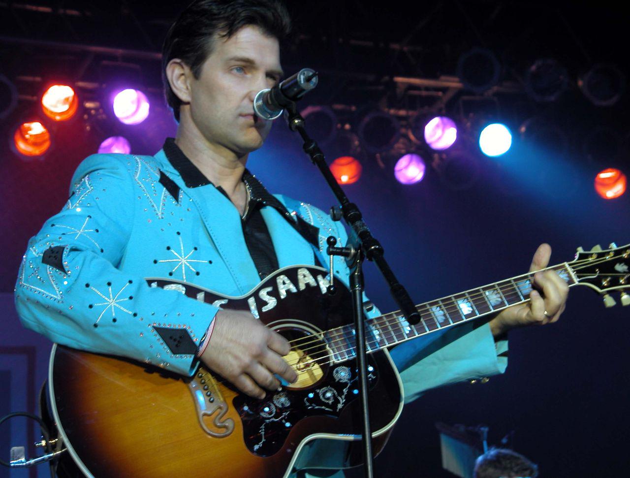 Happy birthday to the great Chris Isaak, King of the Broken Hearts. Born June 26, 1956. 