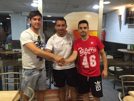 realjaennet's tweet photo. Jesús Sierra, ex jugador del @RealJaenCF , se retira y dirigirá al @ARMILLACF http://t.co/mGSIButxFn http://t.co/qJ3gKUSGTq
