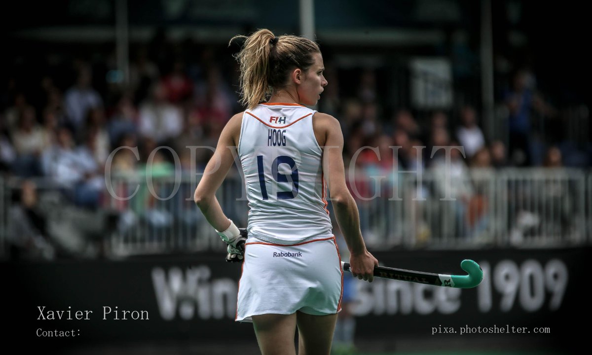 PironXavier's tweet photo. HWL Babe of the day #WLBabeOfTheDay @EllenHoog @Hockeybelgium @hockey_nl #HWL2015 #road2rio #HockeyWorldLeague http://t.co/szAJ2YecYR