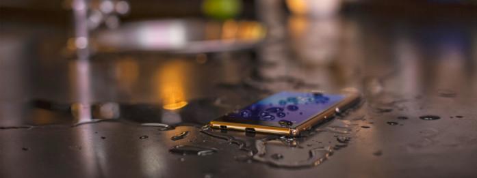 Mobieli's tweet photo. #Sony Xperia Z3+, de ganse beleving in één exclusief pakket - http://t.co/kCPc5dbkNA - #HiResAudio #XperiaZ3 http://t.co/CX2PaBEU3V