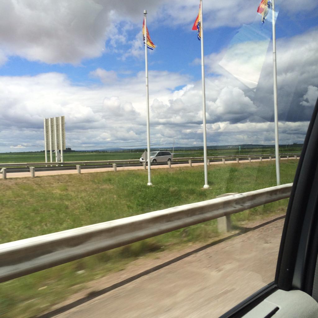 ATeamNamed's tweet photo. Boys are in New brunswick http://t.co/Nzgs8UAq1l
