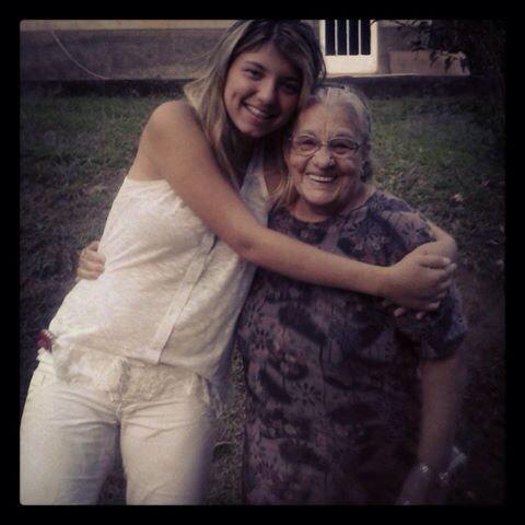 thassyanabrenda's tweet photo. #BalançoGeral @RGottino  vozinha que eu amo tanto http://t.co/iqQgdMqnEF