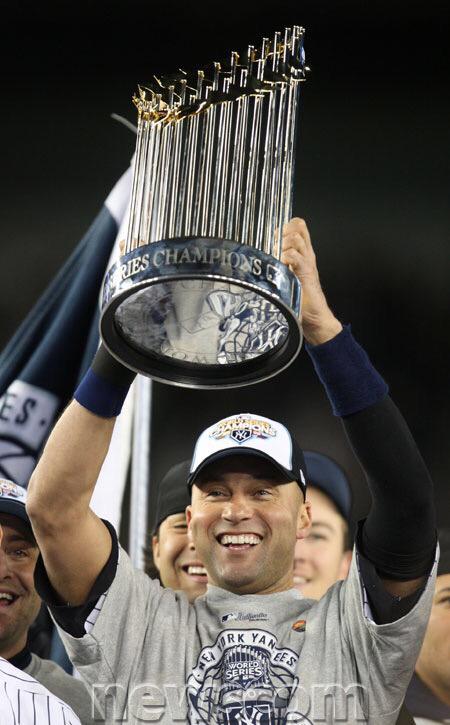Happy birthday to my favorite athlete of all time Derek Jeter 