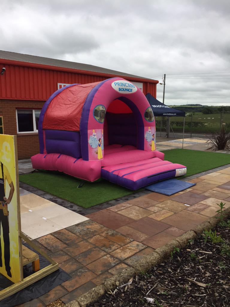 buildbase_law's tweet photo. We have raised an amazing £519.50, for our Buildbase charity #CR_UK big thanks to all the staff &amp; customers for help http://t.co/Dz4jBRzuDU