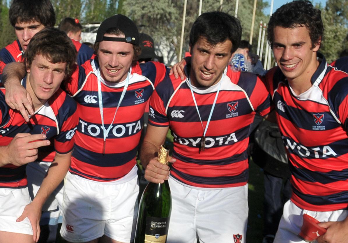 va foto <a href="/calo_elpantera/">negro</a>