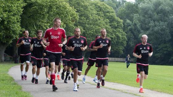 Indo_Ajax's tweet photo. Latihan perdana @AFCAjax untuk persiapan musim 2015/2016 http://t.co/xYBG0VJLeh