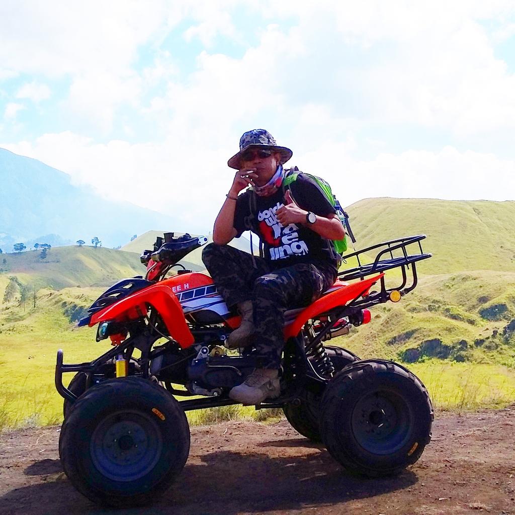 RezhaParafly's tweet photo. Butuh ATV ato motor trail? Segera hub Admin kami! Jember 08976363265 Bondowoso 089667449500
#ATV #trail #adventure http://t.co/5UKwgSlwCh