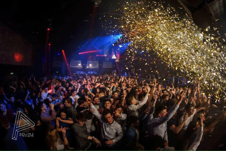 pryzmcardiff's tweet photo. COMP TIME! 

🎈VIP Booth
🍸Btl of Vodka

RETWEET to win tonight!

#pryzm #superclub #cardiff #friday #giveaway #VIP http://t.co/iey2af2yG2