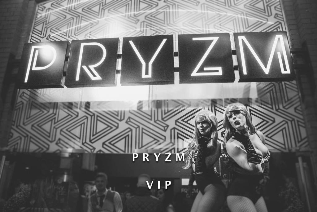 pryzmcardiff's tweet photo. COMP TIME! 

🎈VIP Booth
🍸Btl of Vodka

RETWEET to win tonight!

#pryzm #superclub #cardiff #friday #giveaway #VIP http://t.co/iey2af2yG2