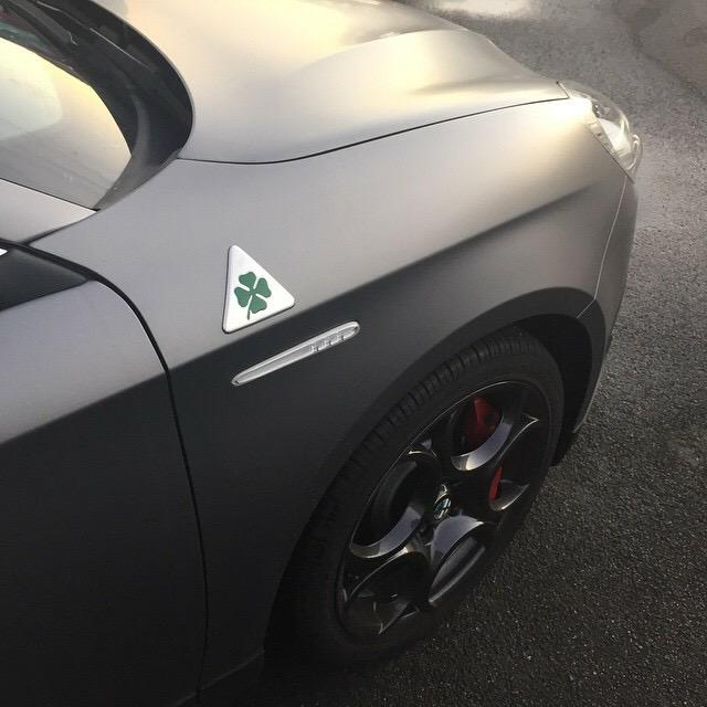 LauncestonJeep's tweet photo. There's something about this finish... @AlfaRomeo_Aus #tasmania #FOV2015 coming to #hobart in July! http://t.co/orGMYHOLqg