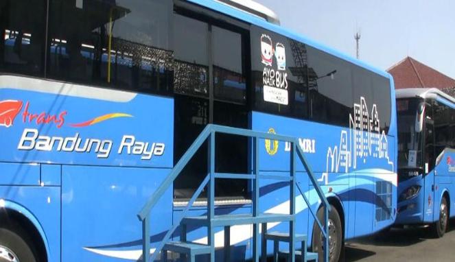 Hari Ini, Bus Murah Kota Bandung Mulai Beroperasi bit.ly/1J9amnf  #infoBDG