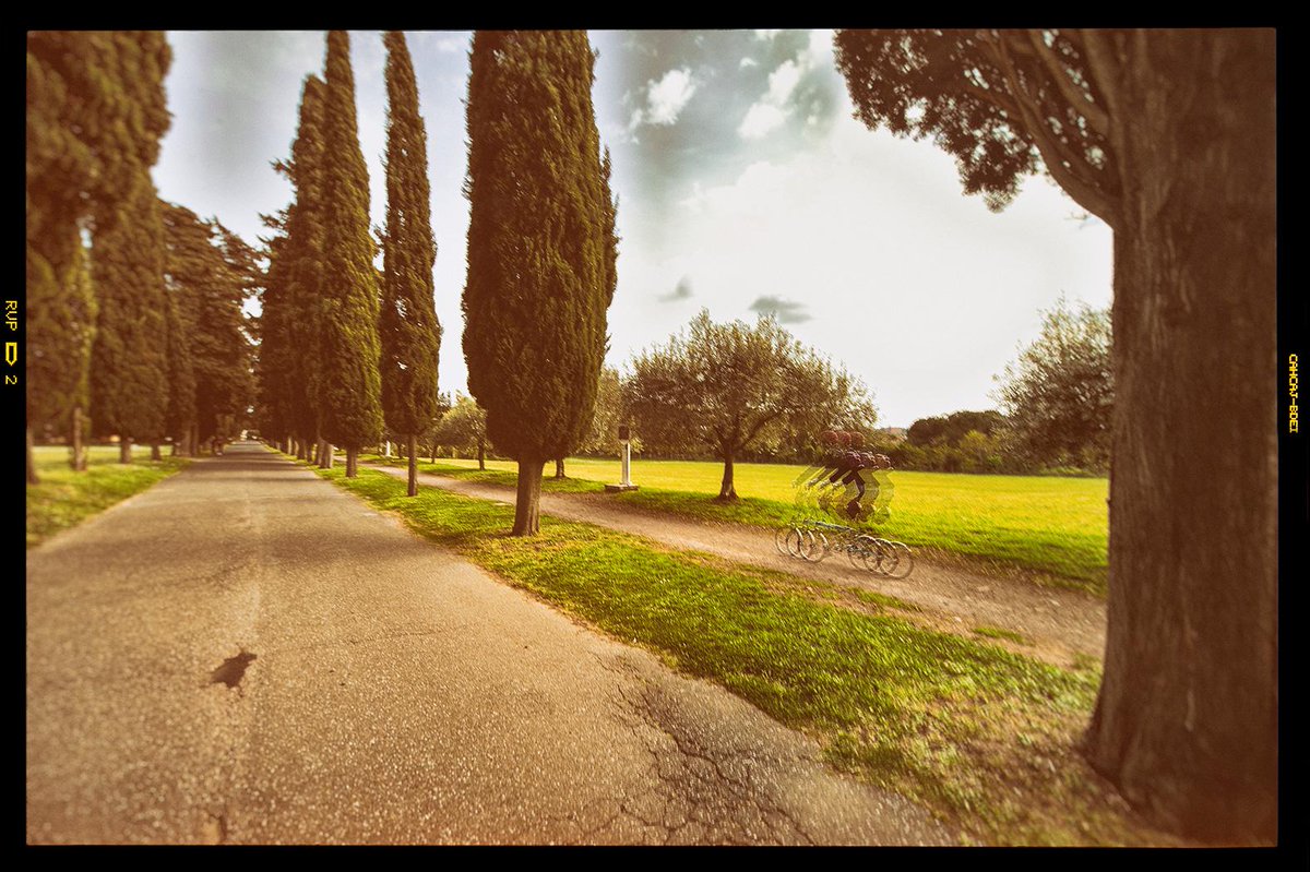 fioreabc's tweet photo. Effetto #GRAB: l'Appia Antica diventa pedonale  http://t.co/HUua1uDz9m
@ignaziomarino @graziano_delrio @dariofrance http://t.co/Iw2V61WzCY