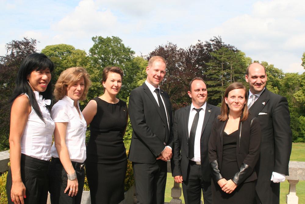 Eventonline_be's tweet photo. Feestelijke editie van @MPIBelgium Conference: Butlers & Women Power! http://t.co/yYUZHJv6hD @pallaerts #BECONF #MPI http://t.co/GW0qDTcFOJ