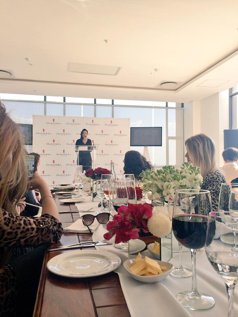 marieclaire_sa's tweet photo. We're so inspired by the @EArdenSA #makeavisibledifference community heroes and all their efforts and kindness. http://t.co/YVPnllyIMG