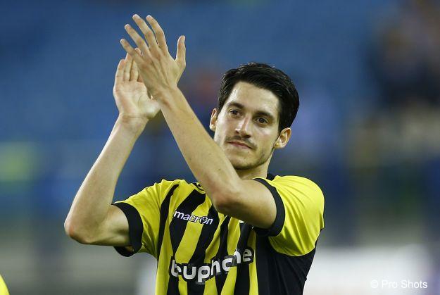 feyenoordpings's tweet image. OFFICIEEL: Vejinovic tekent vierjarig contract bij Feyenoord bit.ly/1fJkPvX #Feyenoord