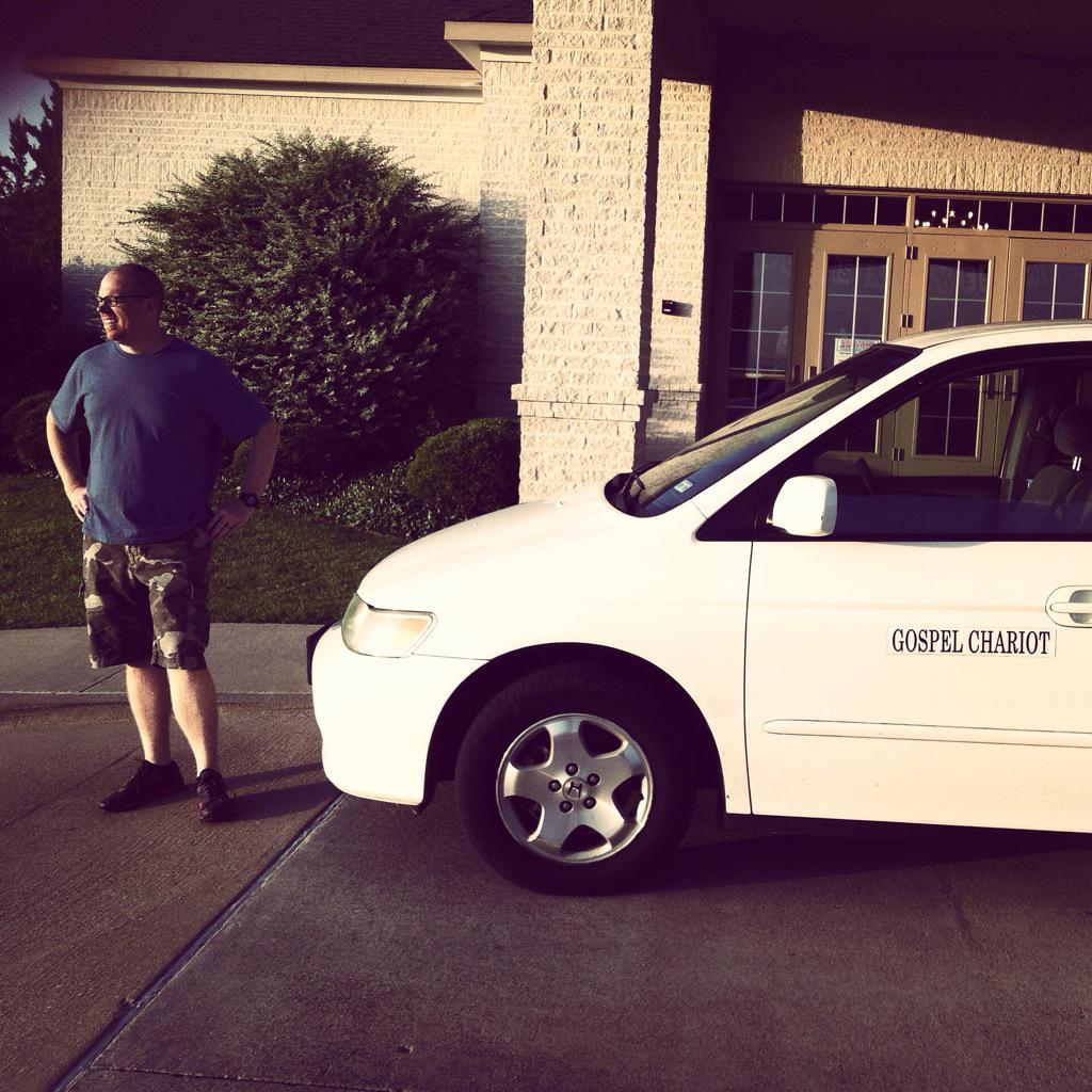 corfox's tweet photo. Hey, let's stop and pick him up! #hewasintheway http://t.co/BYyuu7lOIH