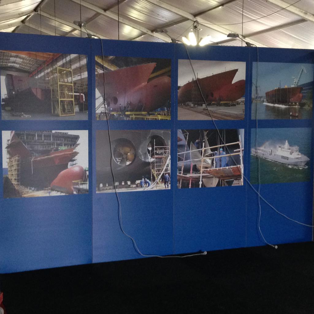 NaeyeEd's tweet photo. Dmo/Cdc tent begint kleur te bekennen voor de marinedagen http://t.co/MezUu16ak4