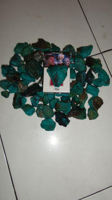 MJohnsisco's tweet photo. Kerikil bacan http://t.co/6VauO3wbeJ