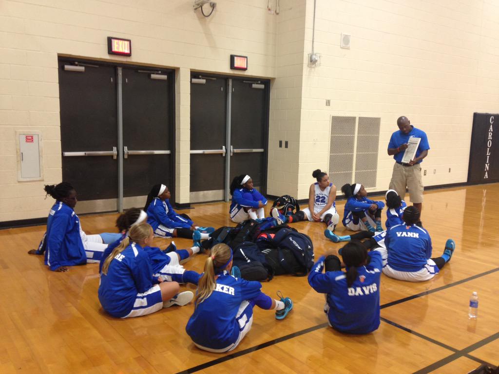 NCarolinaFlames's tweet photo. #focused @playNTBA http://t.co/2IwX3rkGDB