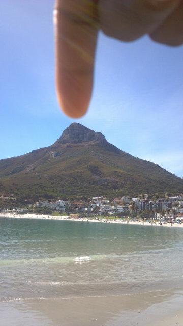 Deokatshing's tweet photo. A bit of sun in this cold city...TGIF #CapeTown #3RDWORLDBOSS #Blackspace #BETAwards2015 #Vibe #COCOFridays http://t.co/CRru0tlWJe