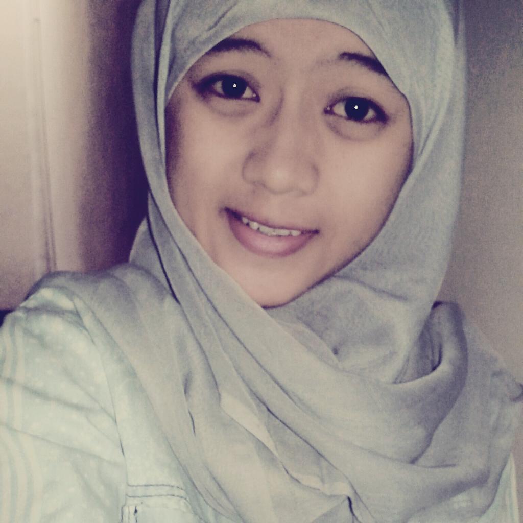 Dede_cupitZ's tweet photo. Xixi http://t.co/aOxWru1jQ5