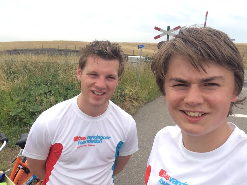 Team Rotterdam wenst #TEAMNL heel veel succes op het WK! Groetjes vanaf de fiets in Moerdijk! #challengediabetes