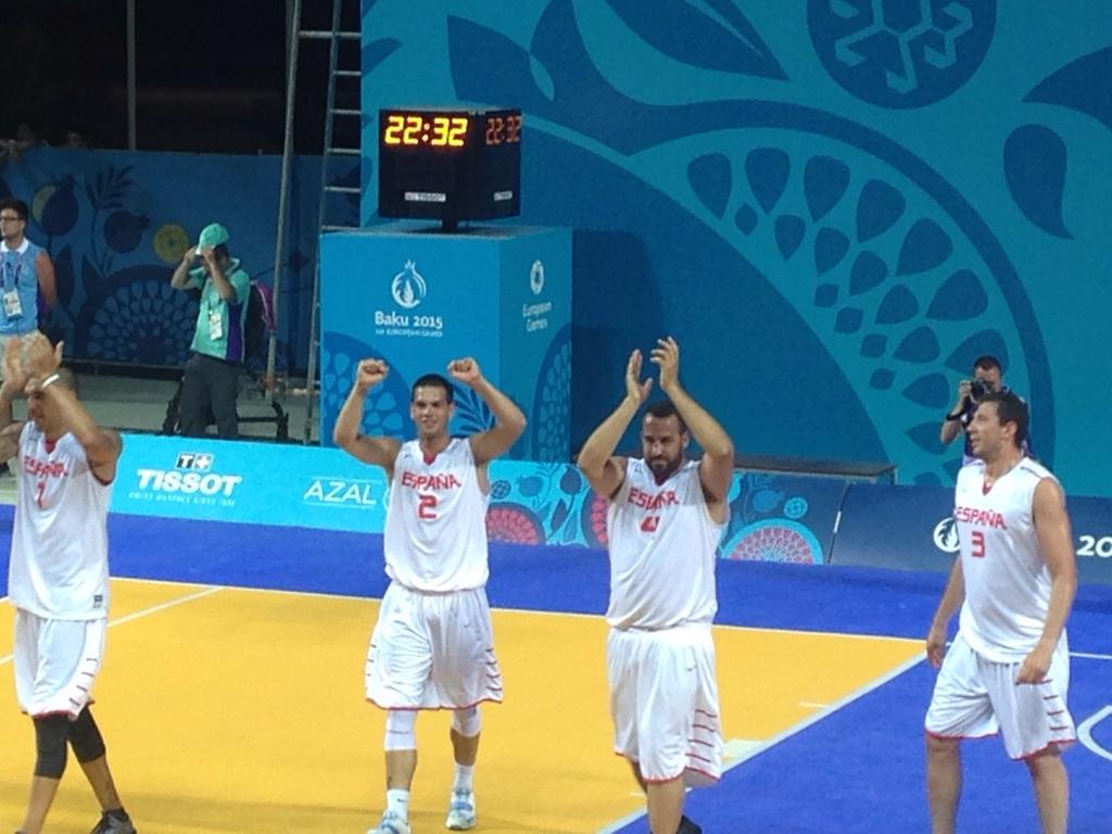 Álex Llorca tweet media