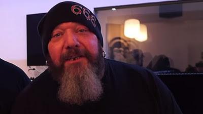 rockmastersbr's tweet photo. Paul Di'Anno desejando recuperação a #BruceDickinson http://t.co/BfvQjKPNtj @IronMaiden #ARCHITECTSOFCHAOZ http://t.co/sagDcqGKdj
