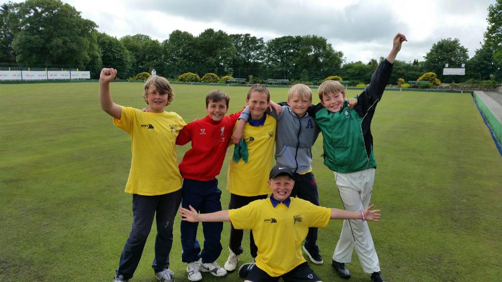 py2012stbreock's tweet photo. Bowls final finish winners pick up 6 points on last end final score 8-5 to @StBreockSchool #2015CSG @HeadDenise http://t.co/e7OnhFchtf