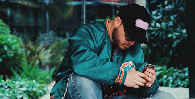 NoiseyMusic's tweet photo. Myth Syzer Is Hip Hop's Parisian Plug: http://t.co/v0yqeZbBQU http://t.co/xHtSR2ov9v