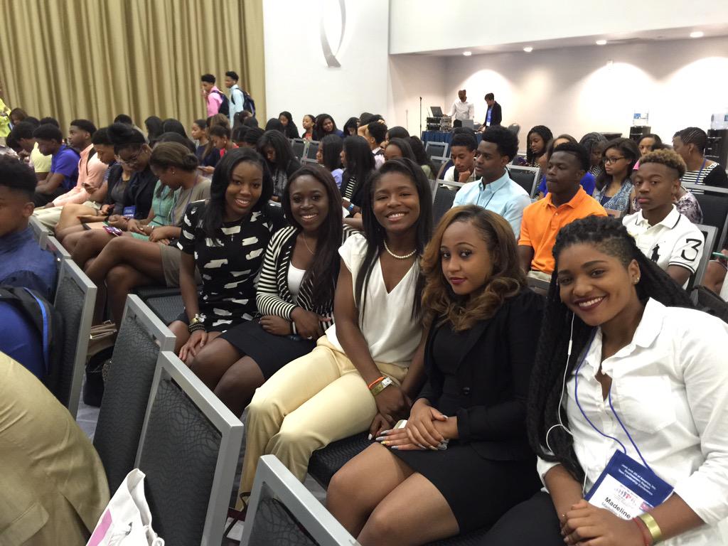 moivory's tweet photo. Teens Madelyn, Margaret, Summer, Kathryn and Niles ready for plenary session business @jackandjill_SER #ATLChapter http://t.co/SA4uicCvoI