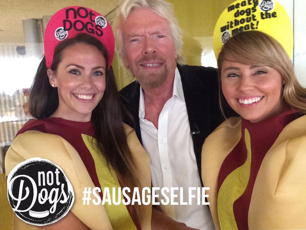 The ultimate #sausageselfie w/@richardbranson - #VOOM #pitchtorich @vmbusiness @VirginStartUp @Virgin @VirginTrains