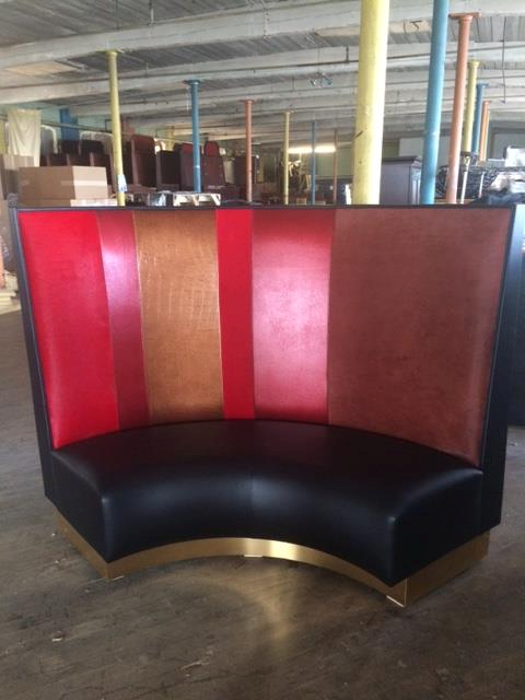 EdelmanLeather's tweet image. @Bergmeyer teamed with @legalseafoods to create a unique dining experience with some vibrant booths #Designfordining