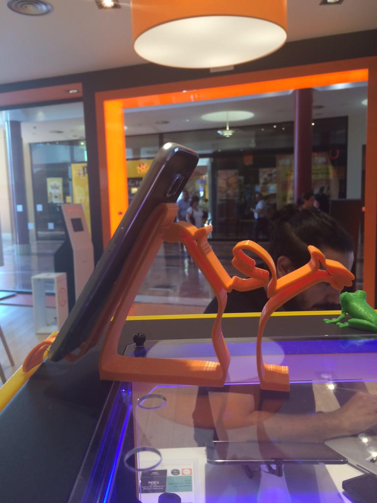 Univecs's tweet image. Hoy una gran #ExperienciaOrange en @orange_es @TresAguas con #witbox3D de @bqreaders. @BigarSolucion