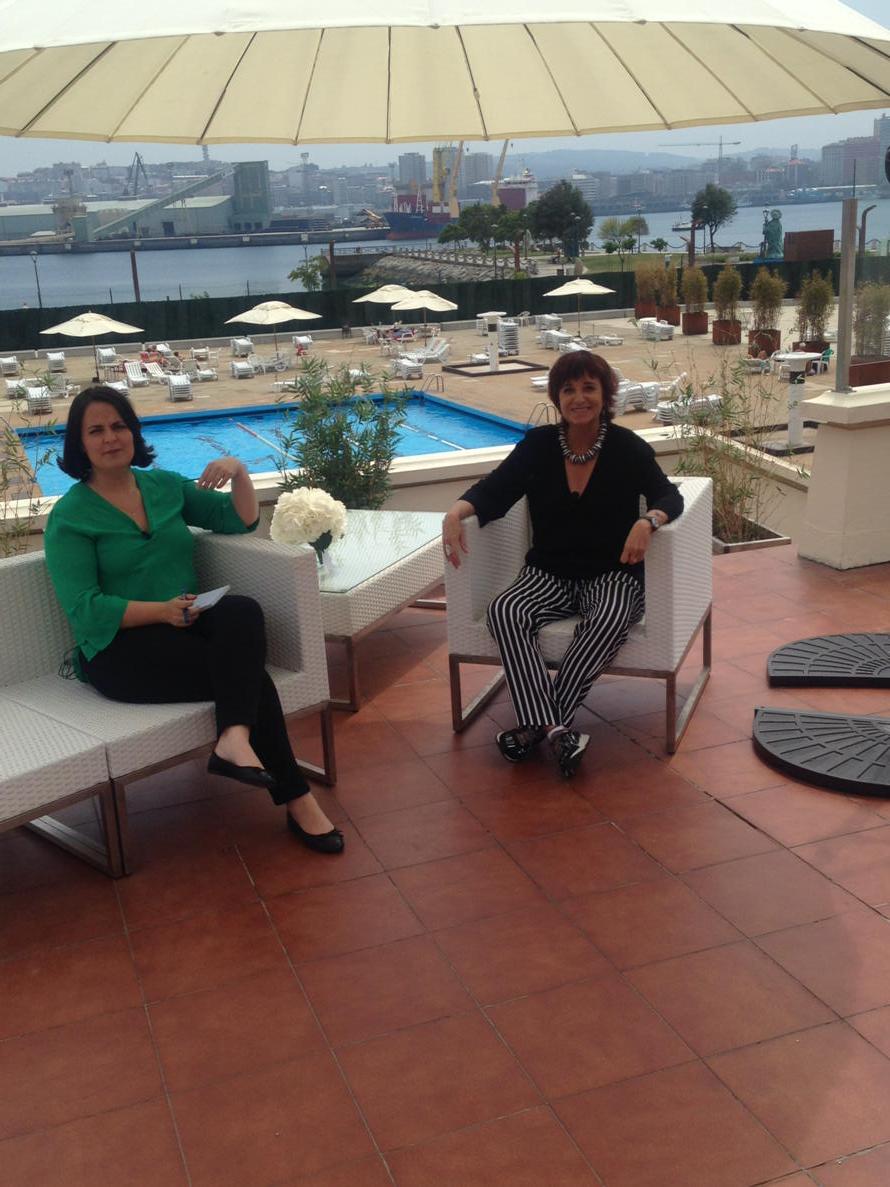 Listo para ver entrevista <a href="/BrunaHusky/">Rosa Montero</a> x <a href="/AntiaDiazLeal/">Antía Díaz Leal</a> en <a href="/La_OtraVia/">La Otra Vía</a> @vtelevision