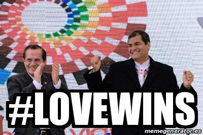 Presidente #Correa celebra su único logro de la #RebolucionCiudadana en 2015 #LoveWins #EcuadorProtesta