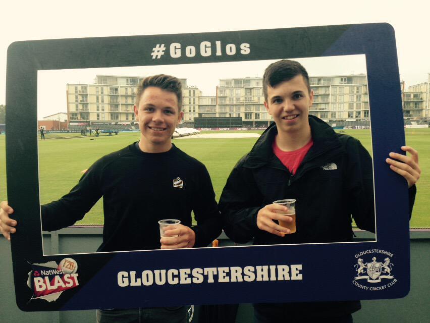 MilesHackett3's tweet photo. #goglos http://t.co/DNFuCWtrTQ