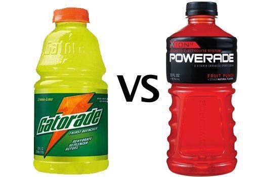 water compared to gatorade and powerade What is the difference between gatorade and powerade –gatorade has more sodium than poweradepowerade tastes more sugary than gatoradepowerade has 80 cal. water compared to gatorade and powerade What is the difference between gatorade and powerade –gatorade has more sodium than poweradepowerade tastes more sugary than gatoradepowerade has 80 cal.
