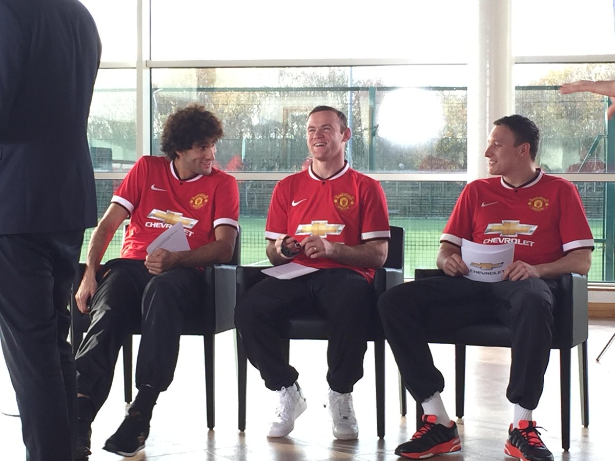 ManUtd's tweet photo. You've got #mufc questions, we've got answers. Watch @ChevroletFC's #AskManUtd episodes here: http://t.co/v63y1r6usi http://t.co/YkgBY841k7
