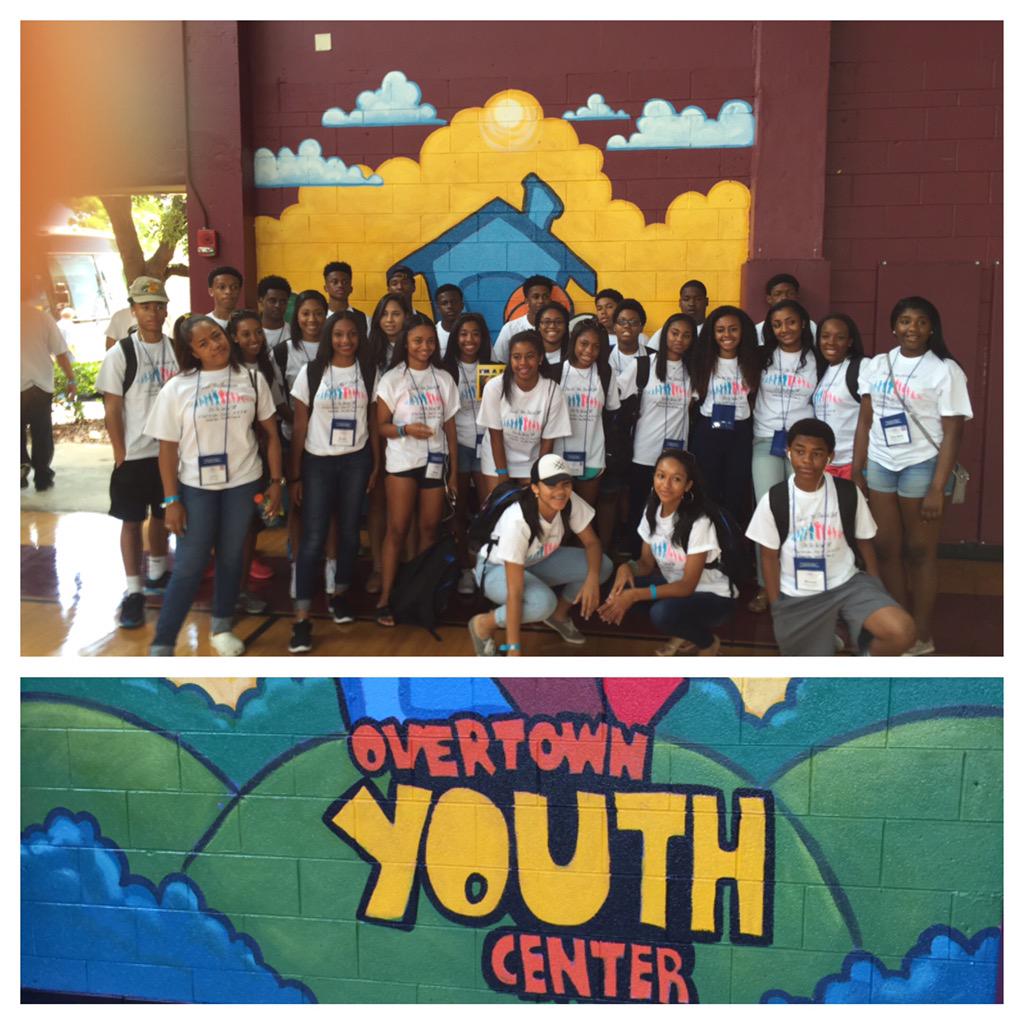 moivory's tweet photo. Teens doing community service @jackandjill_SER #ATLChapter #servicematters #itshot http://t.co/hxRLgWTSyP