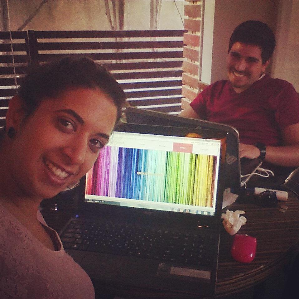 TheGlitzProject's tweet image. Back to work on monday? Not for me! ☺ It&apos;s a Glitz momemt even on the weekend with my #hubby !❤
#spreadthelove #love