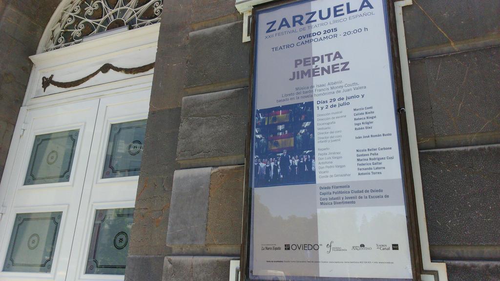 OFIL_Orquesta's tweet photo. En poco más de una hora volvemos a juntarnos en @teatrocampoamor A por pregeneral de #pepitajimenez! #opera #albeniz http://t.co/5Bud7QZ9TS