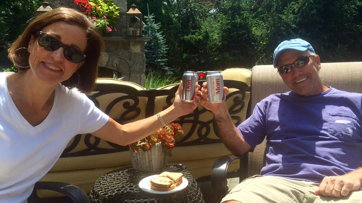 edpalmer62's tweet photo. Happened on accident... #ShareaCoke with mom and dad!! @CocaCola http://t.co/vhp1E0Wwvo