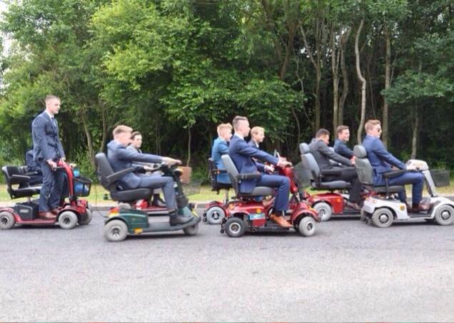 christydon10's tweet image. Can't top our prom entrance😂