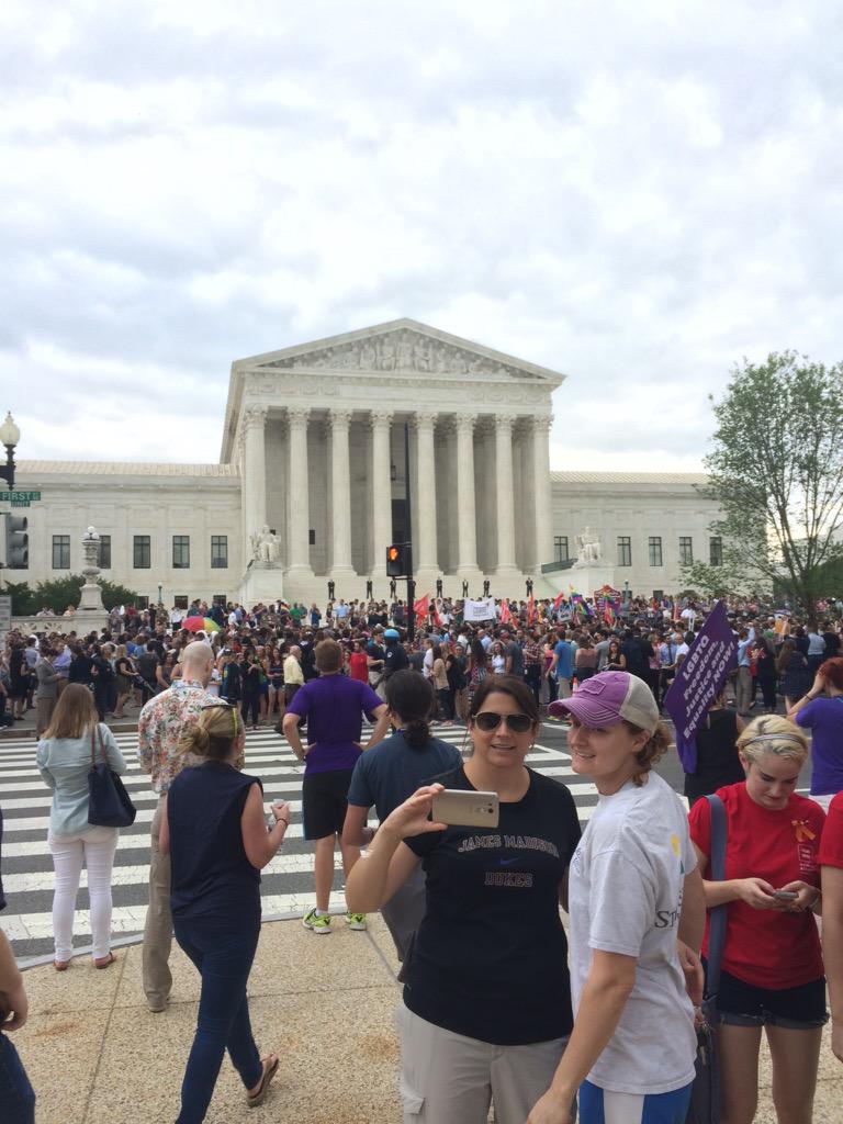 LGBTpropaganda's tweet photo. Love wins in the USA today! Marriage equality in ALL 50 states! #LoveIsLove #LoveCantWait #SCOTUS #SCOTUSMarriage http://t.co/0zibN6kc77