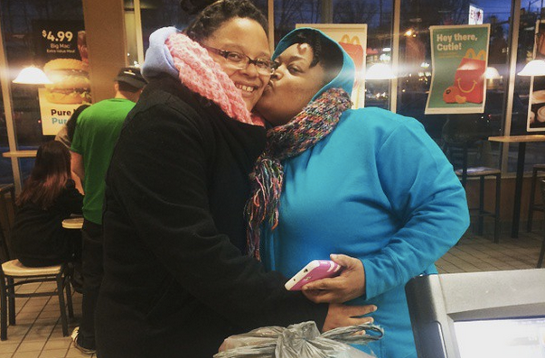 BuzzFeed's tweet photo. 27 couples who are having the BEST DAY EVER http://t.co/byGxyVKQ6G http://t.co/YiAC9qSRFM